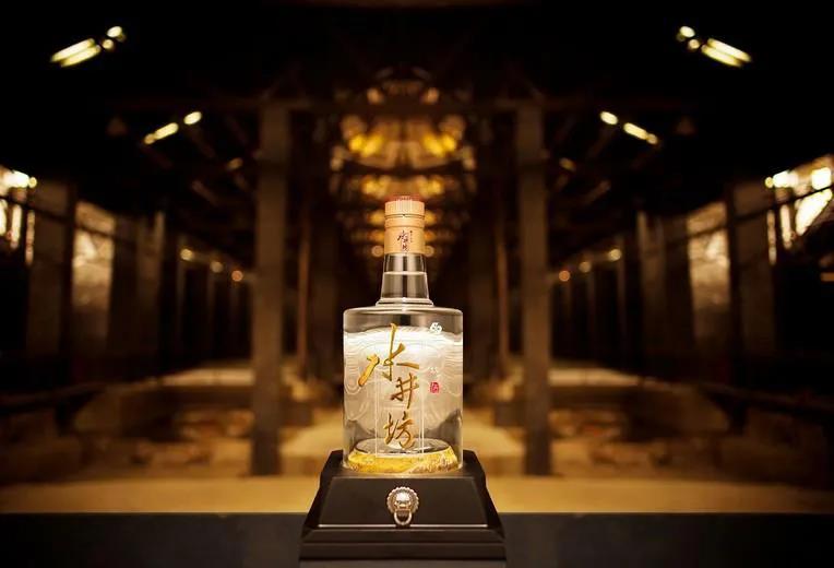 水井坊股价连续两天跌停， 或与半年报有关|餐饮界