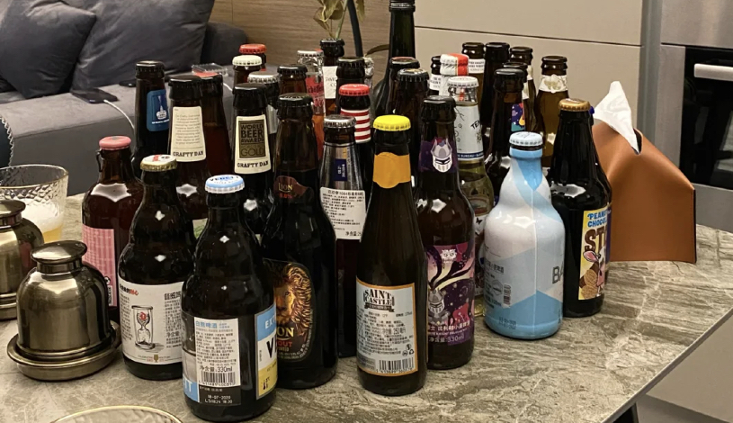汾酒突进，酱酒圈地，百亿新疆白酒市场变中生变丨一线调研|餐饮界